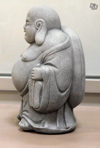 Buddha patsas, sivulta