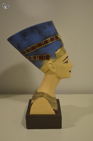 Naispatsas, Nefertiti patsas, egyptiläinen