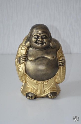 Buddhapatsas, kodin sisustus