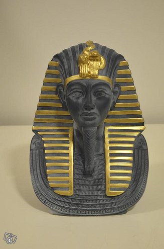 Faaraopatsas, lähikuva patsas
