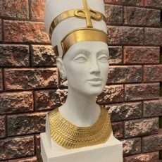 Nefertiti patsas, kipsiä, tuotekuva