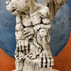 Seisova gargoyle patsas betoninen vartija goottilainen koriste 3