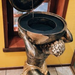 Atlas baarikaappi antiikkikulta patinoitu pronssi maapallo juomakaappi 2